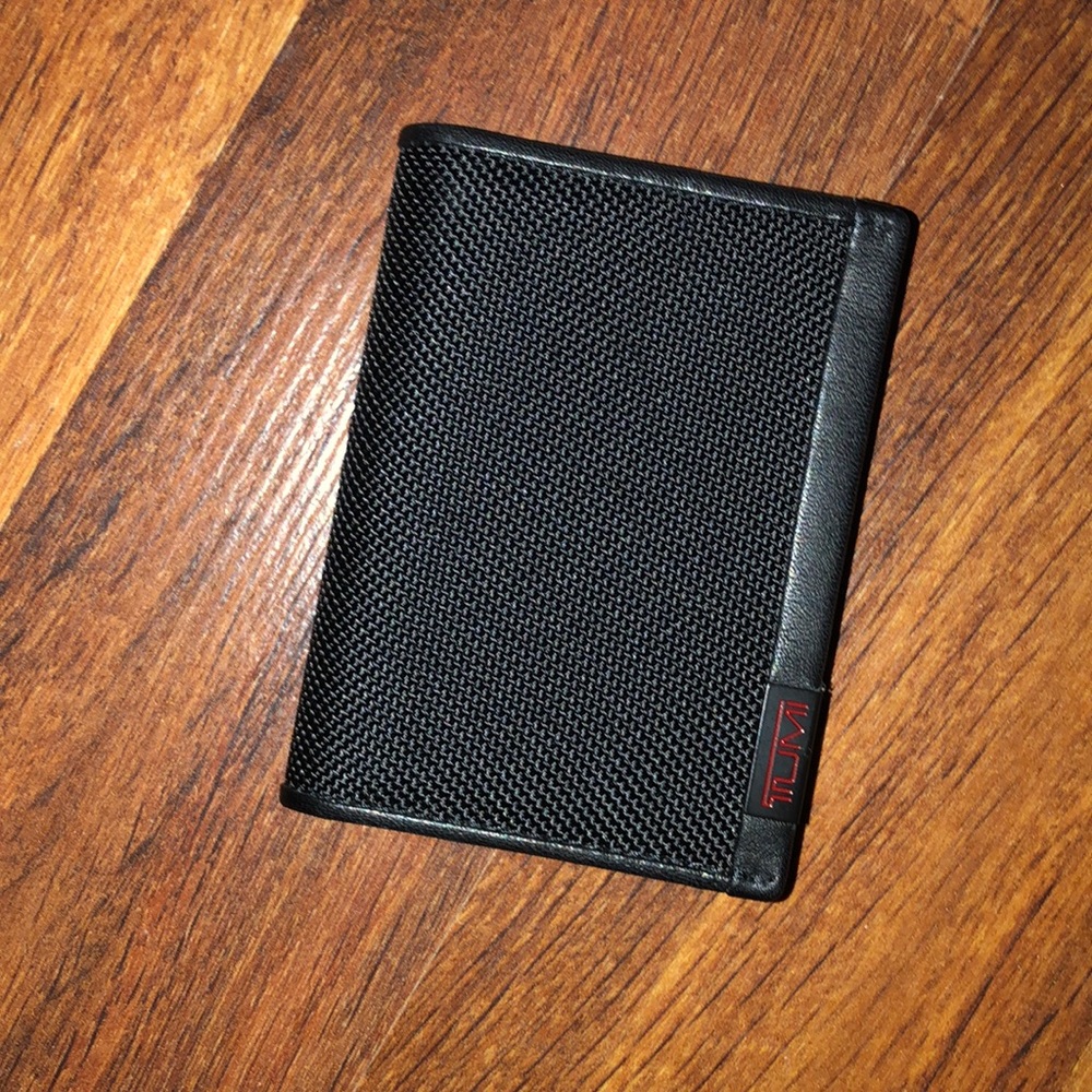 Tumi Men’s Wallet